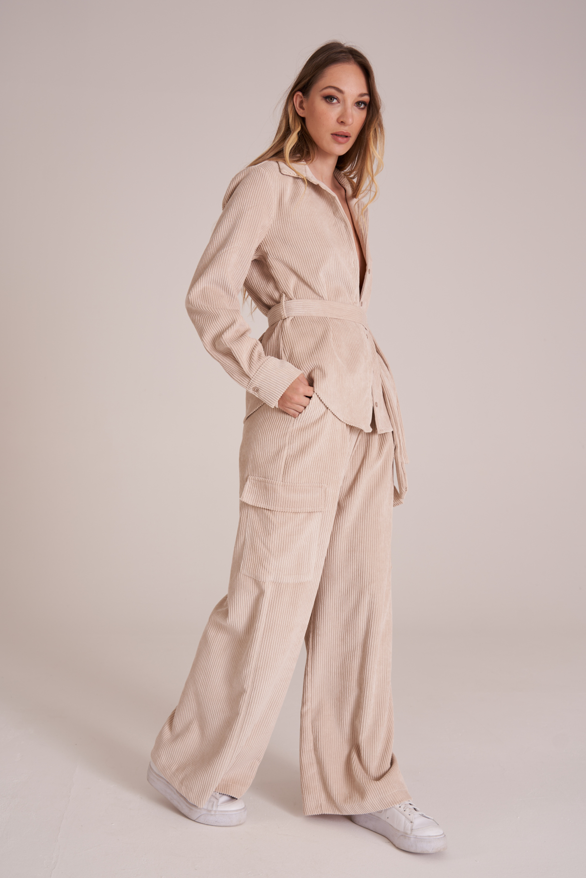 Pantalon Cargo beige en Velours Côtelé