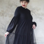 Robe noire en tulle