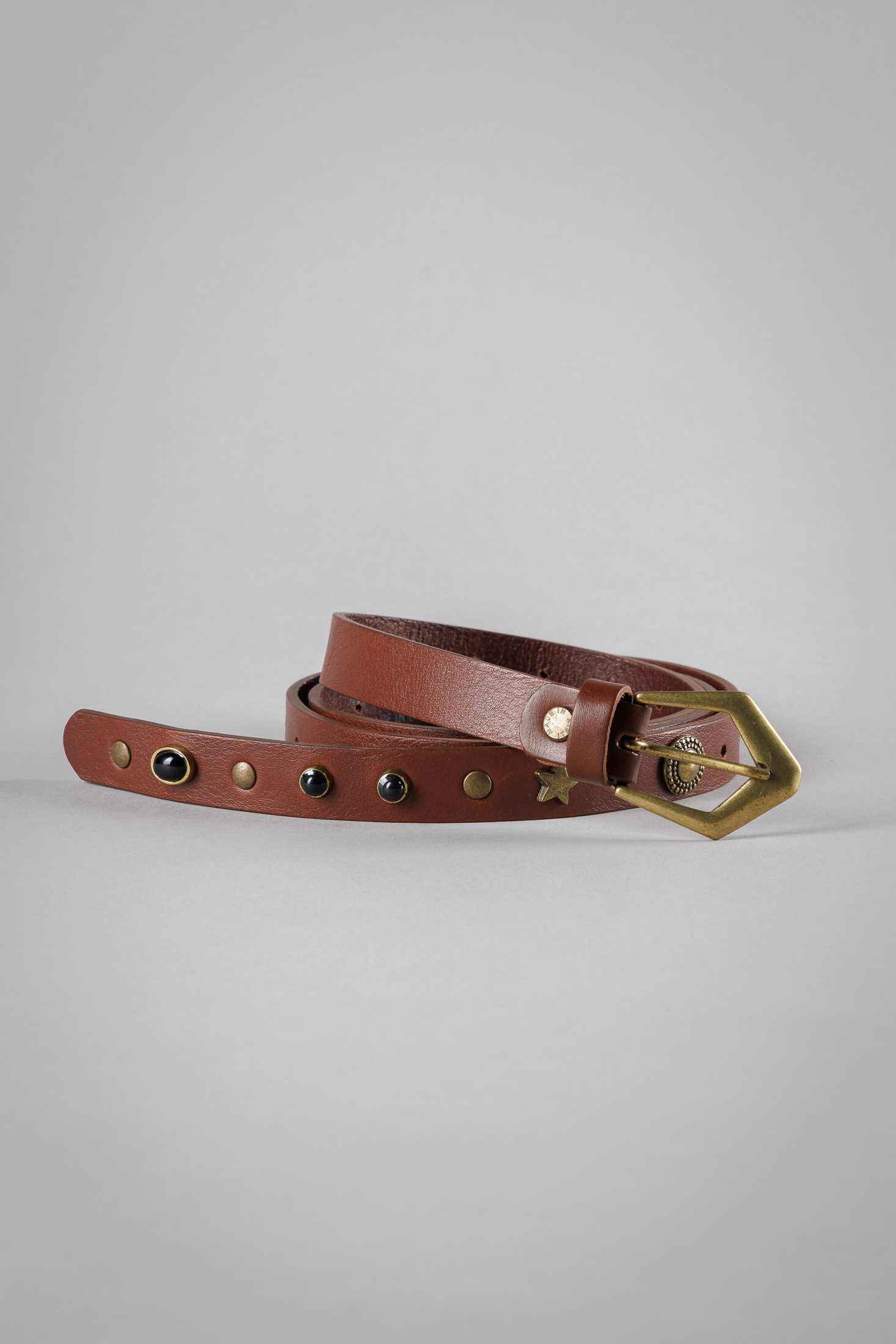 Ceinture noire large en cuir